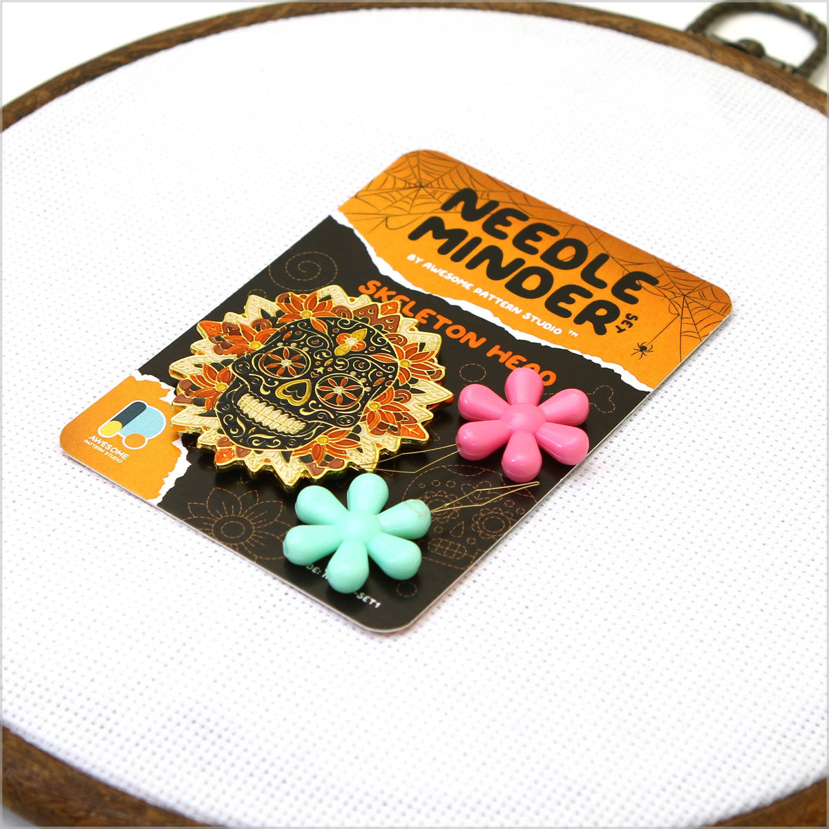 Mandala Skeleton Head NM028 - Magnetic Needle Minder Set #1