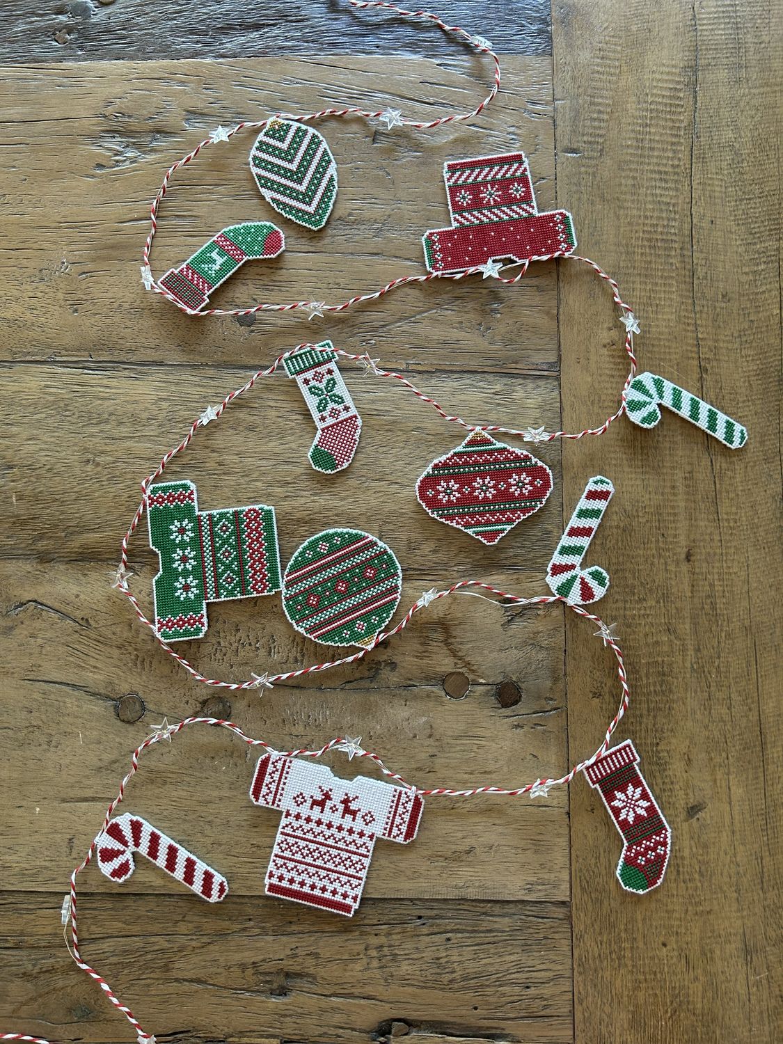 Festive Garland by Haystack Stitching