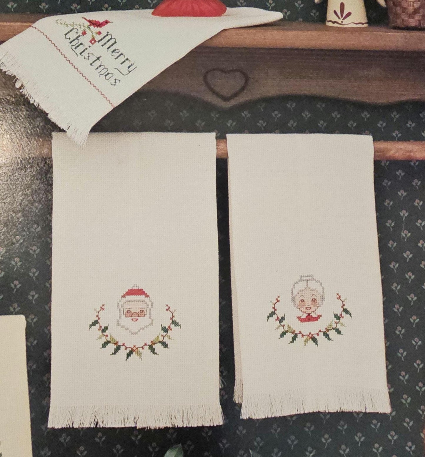 Holiday Hand Towels Vintage Cross Stitch Pattern