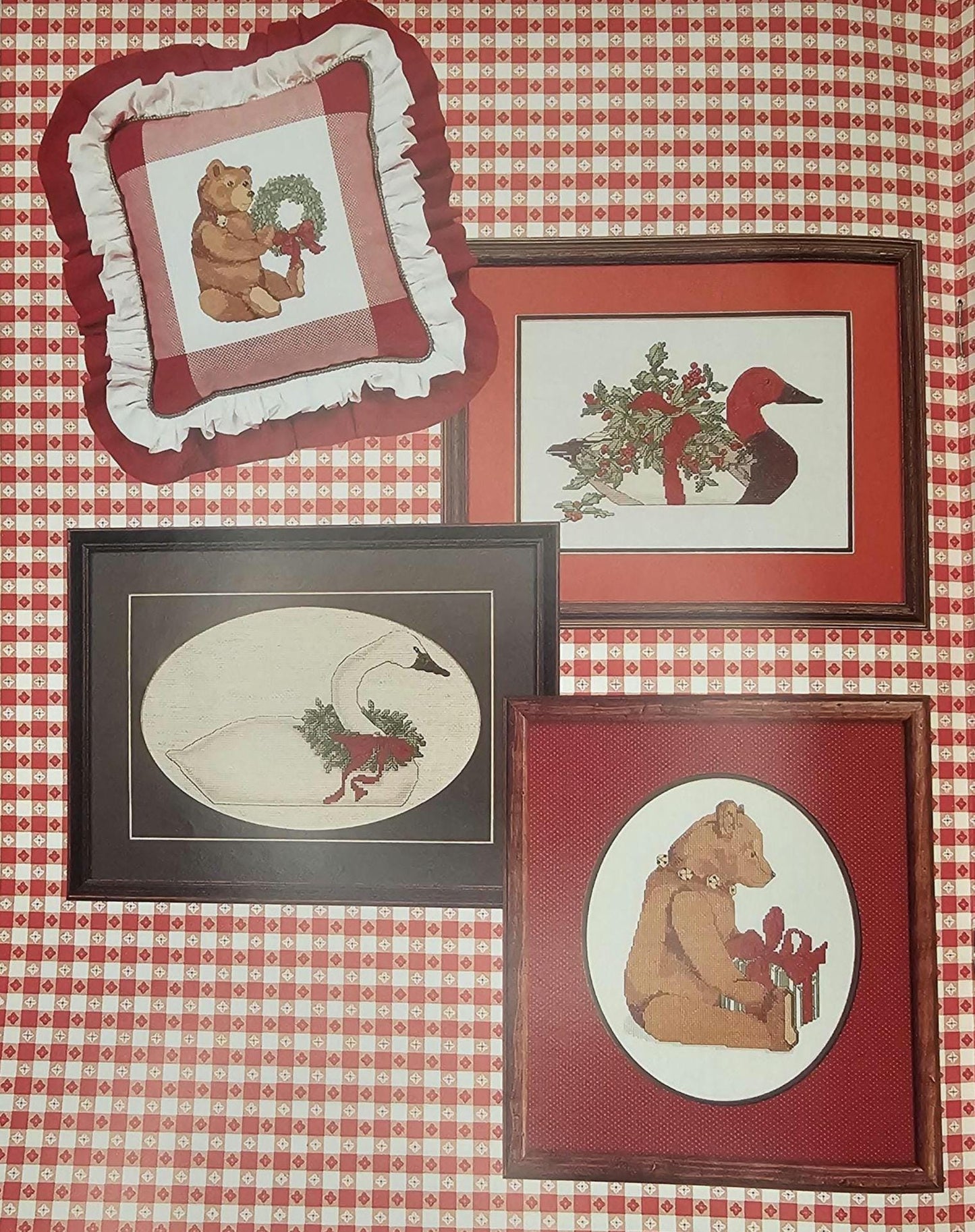 A Gordon Fraiser Christmas Vintage Cross Stitch Booklet