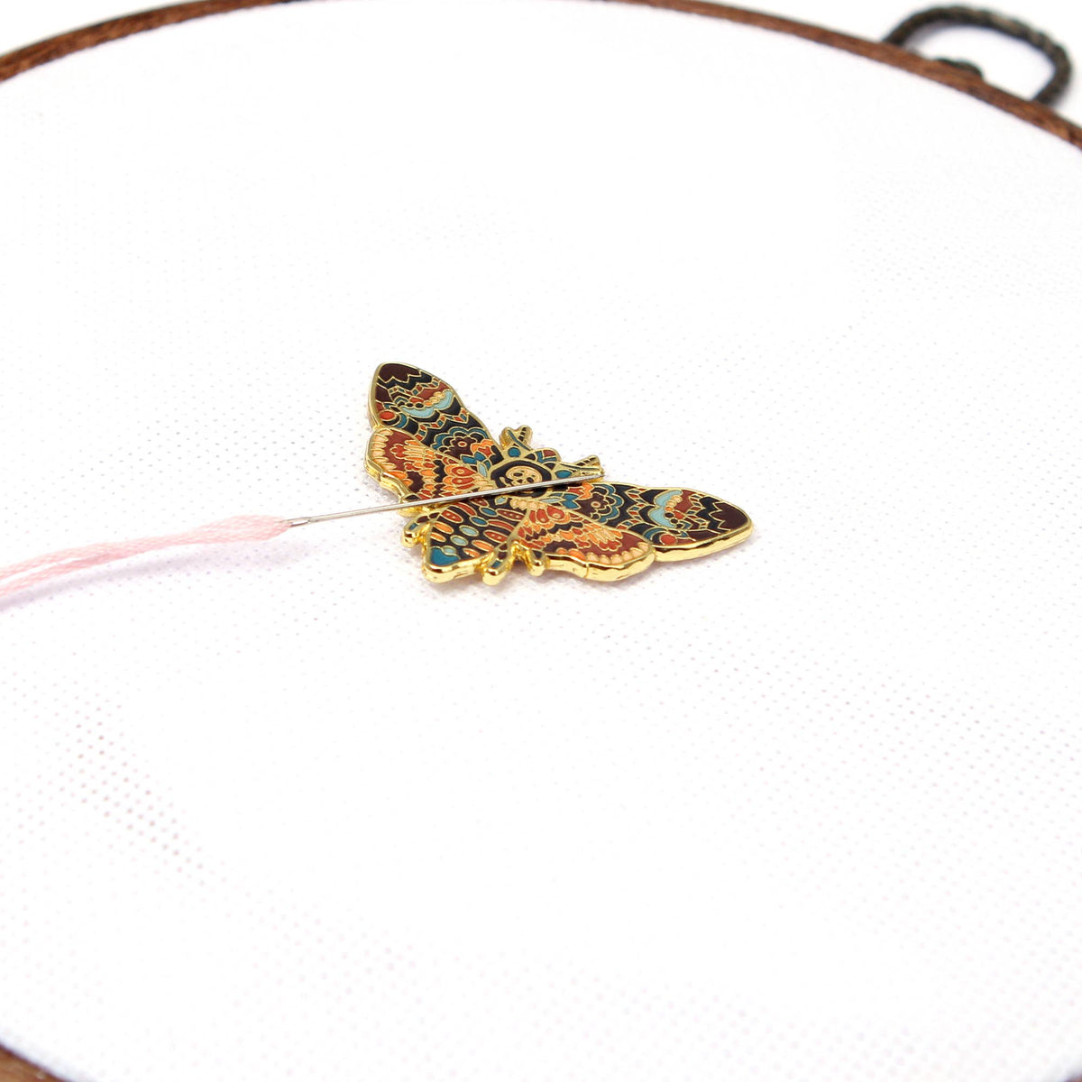 Mandala Death Head Hawkmoth NM081 - Needle Minder Set #1